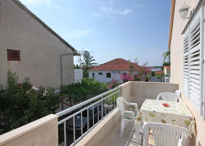 With Parking Space Orebic, Peljesac - 10159