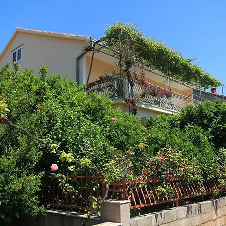 Apartments With A Parking Space Orebic, Peljesac - 10159 Apartment *